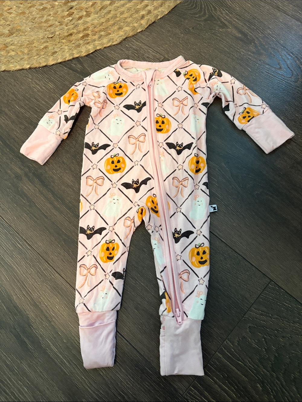 Kiki + Lulu Baby Girls' Pink Halloween Pumpkin/ Bats/ Bows Bamboo Footsie
